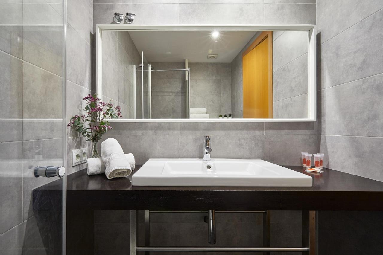 Bbarcelona Clot Apartments المظهر الخارجي الصورة