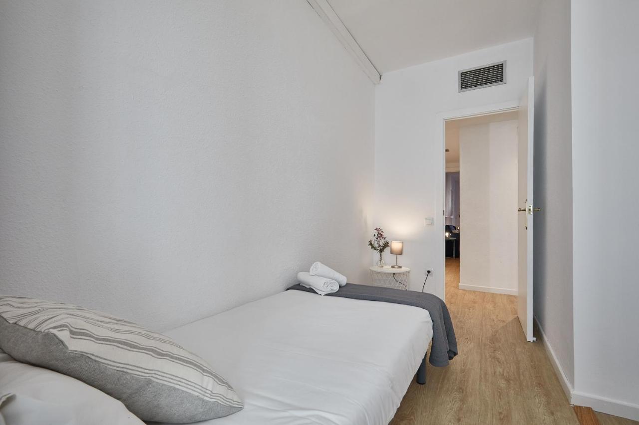 Bbarcelona Clot Apartments المظهر الخارجي الصورة