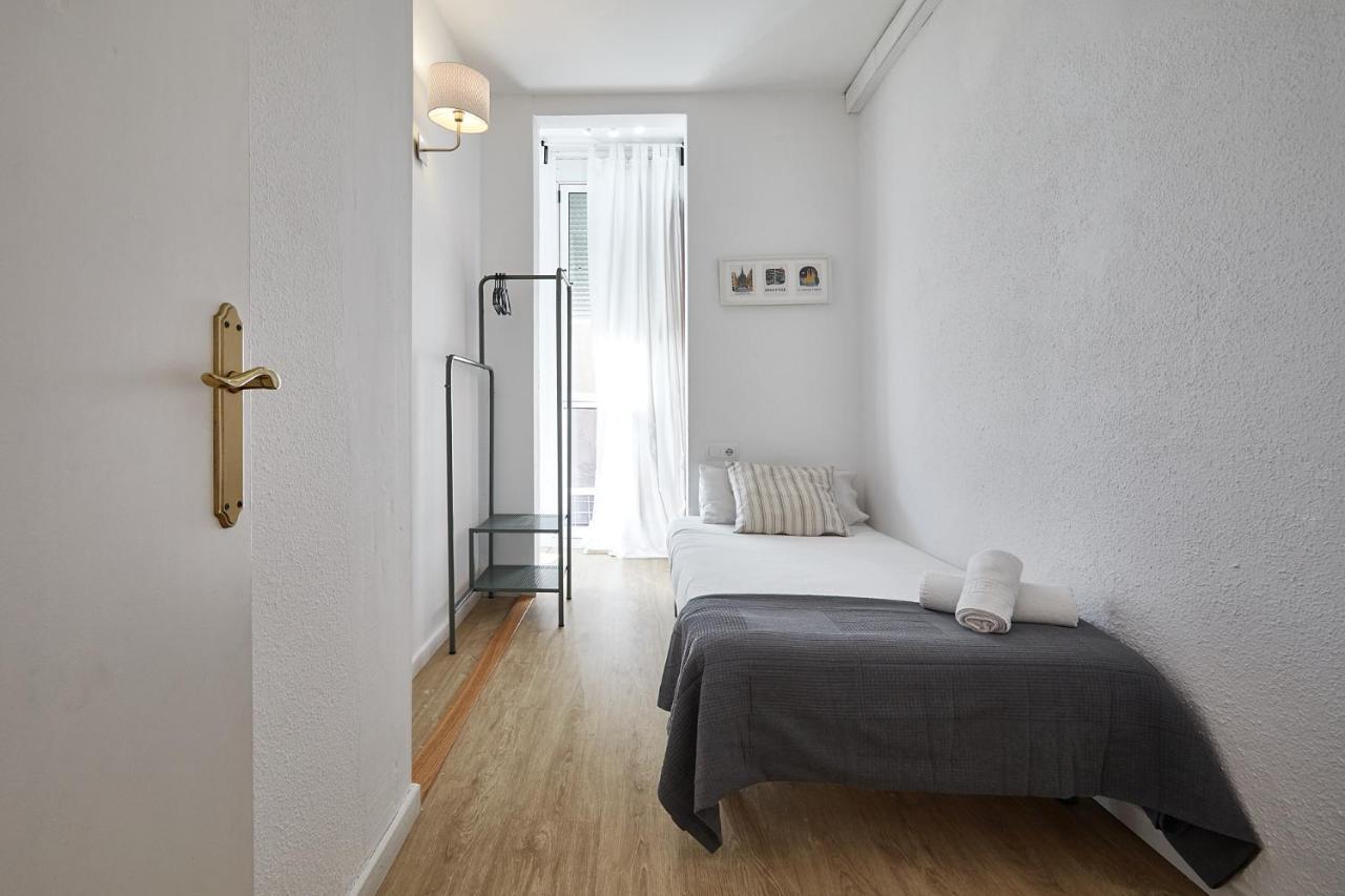 Bbarcelona Clot Apartments المظهر الخارجي الصورة