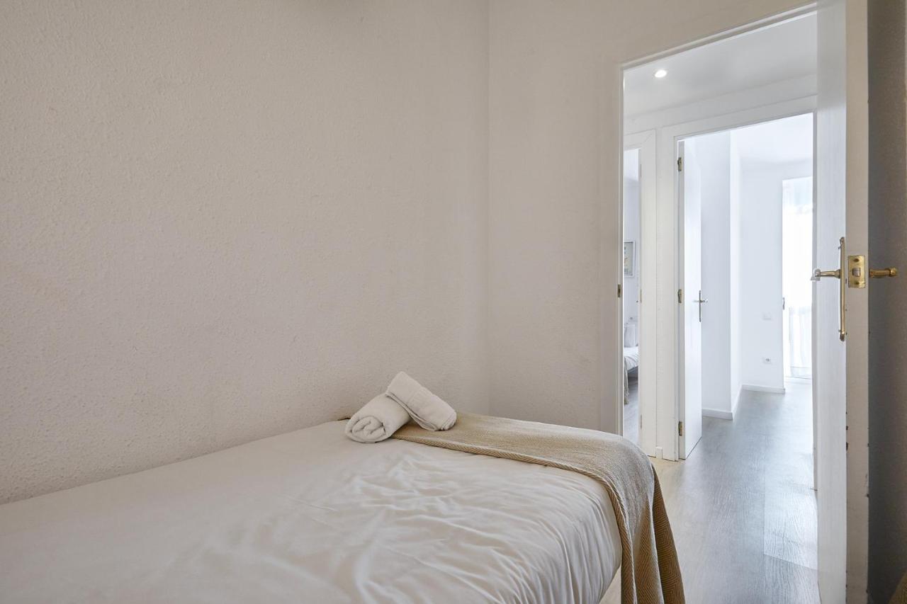 Bbarcelona Clot Apartments المظهر الخارجي الصورة