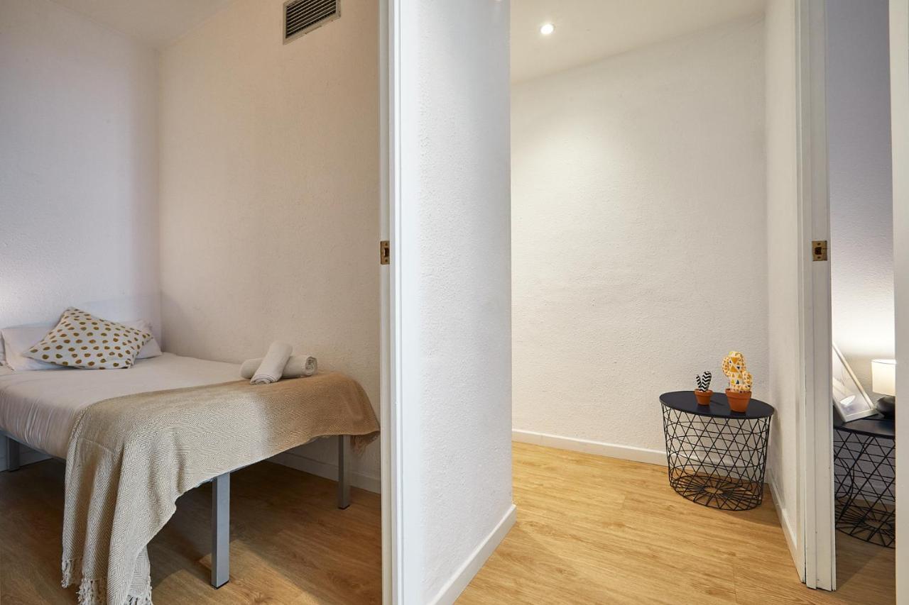 Bbarcelona Clot Apartments المظهر الخارجي الصورة